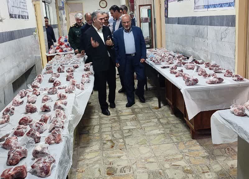 توزیع ۶۳۰ کیلو گوشت قربانی بین نیازمندان