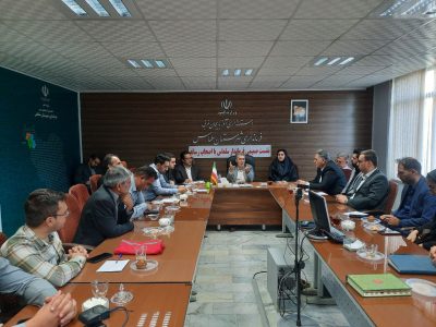 نشست مطبوعاتی با خبرنگاران سلماس