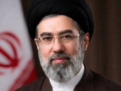آقای شهید ایران، حسینی بود، حسینی زیست و حسینی شهید شد