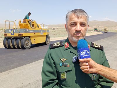 تعریض و آسفالت راه روستایی و بین مزارع برگشاد